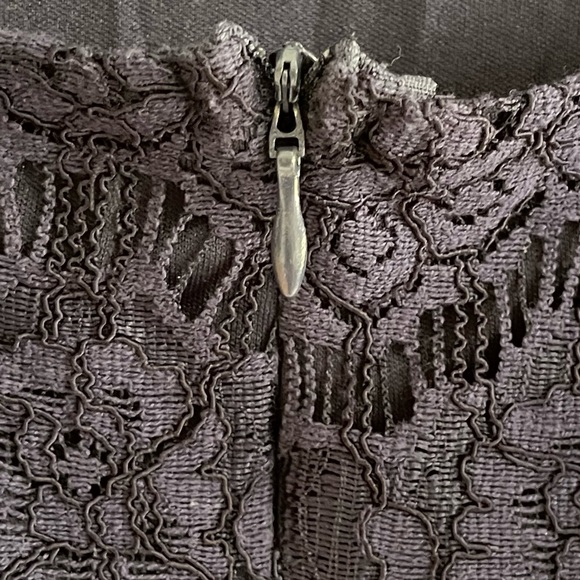 Love, Fire Navy Blue Lace Dress Size Large - Picture 4 of 7